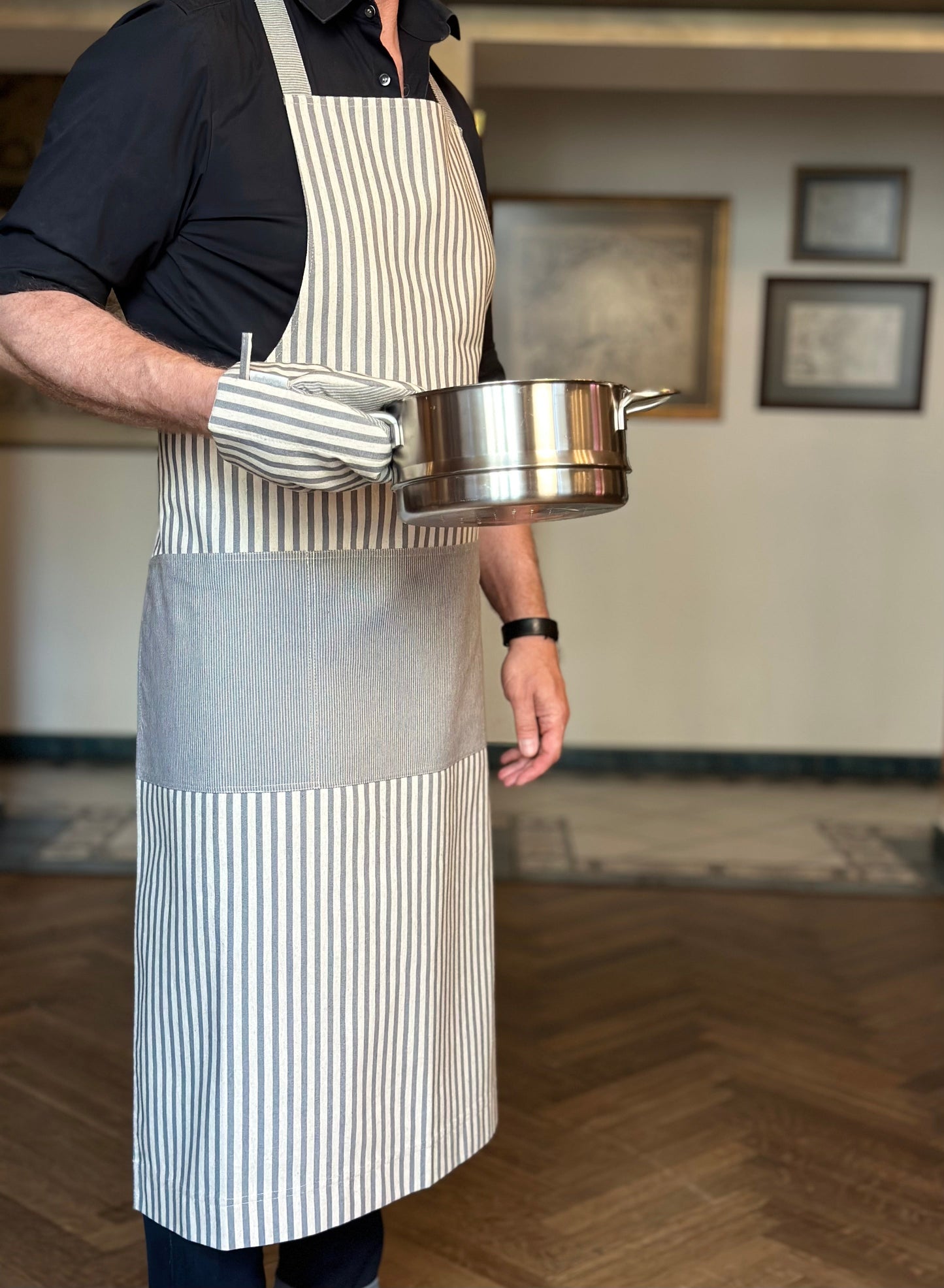 Apron with multiple pockets, Unisex apron, Scandinavia style | Nord 1