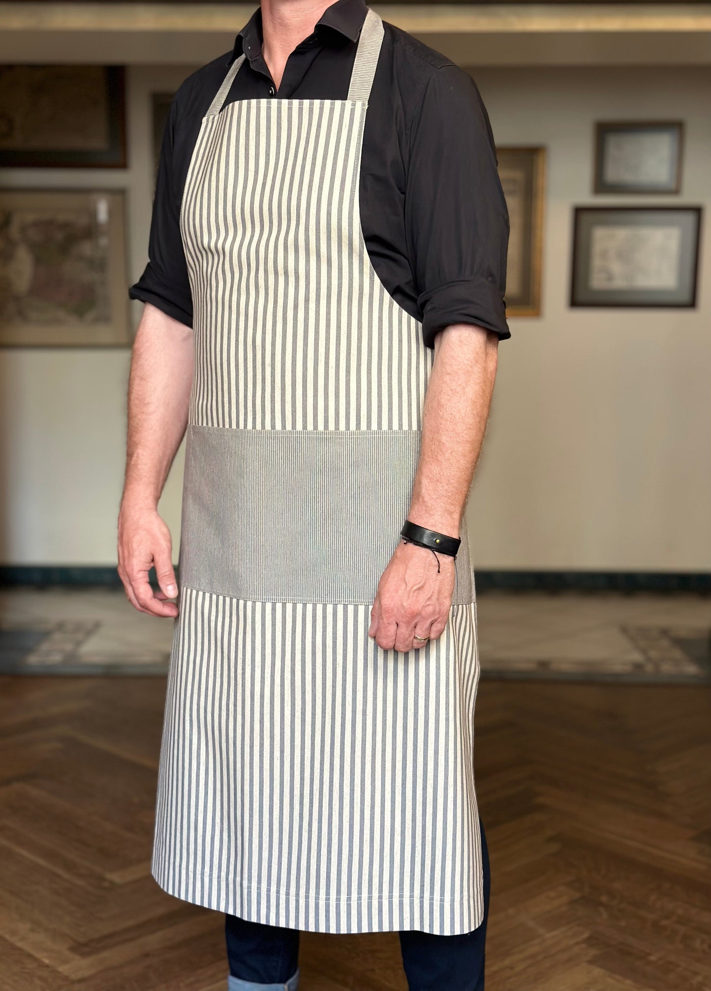 Apron with multiple pockets, Unisex apron, Scandinavia style | Nord 1